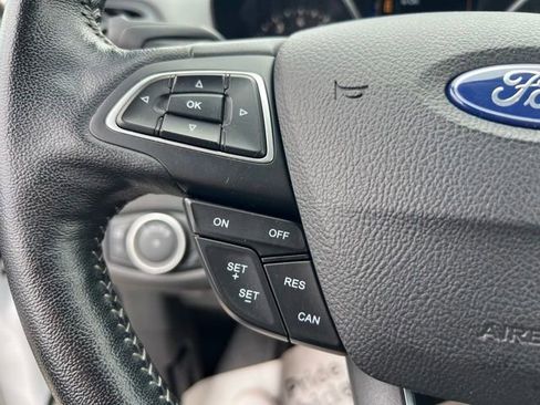Certified 2019 Ford Escape SE AWD/4WD image 9