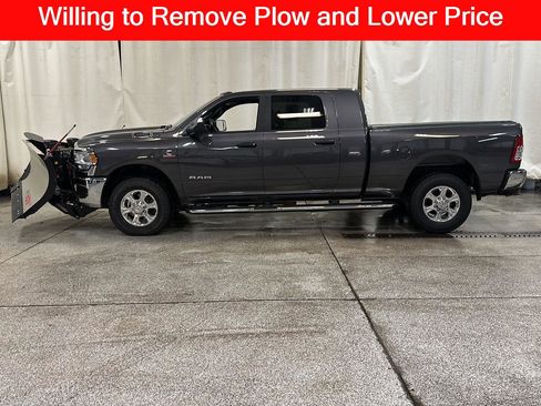 Used 2022 RAM 3500 Big Horn w/ Level A Equipment Group AWD/4WD image 2