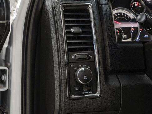 Used 2014 RAM 1500 Sport image 30