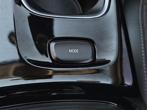 Used 2022 Buick Envision Preferred image 27