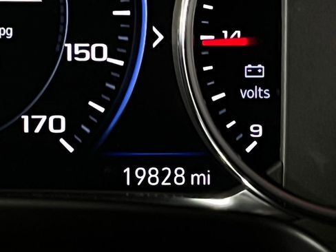 Used 2025 Chevrolet Blazer RS image 16