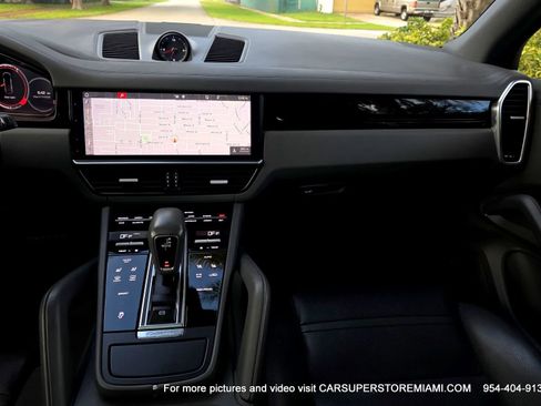 Used 2019 Porsche Cayenne image 36