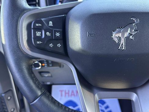 Used 2024 Ford Bronco Wildtrak image 17