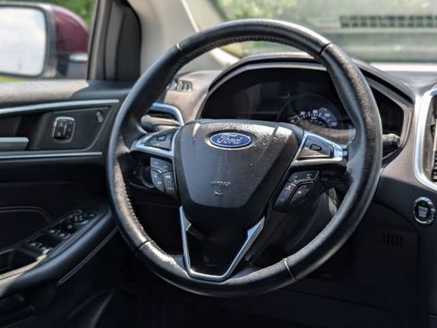 Used 2024 Ford Edge Titanium AWD/4WD image 14