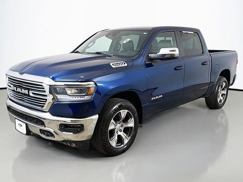 Used 2023 RAM 1500 Laramie AWD/4WD image 9