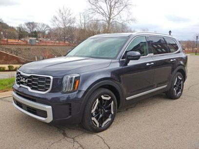 Used 2025 Kia Telluride S