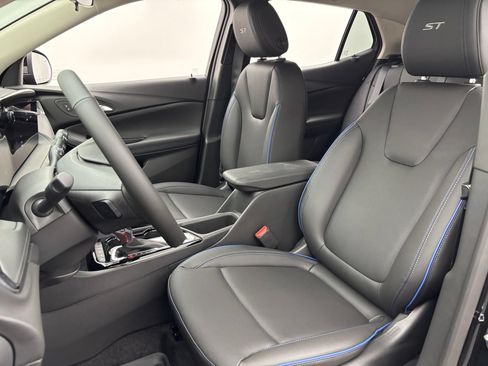 New 2026 Buick Encore GX Sport Touring w/ Advanced Technology Package AWD/4WD image 17