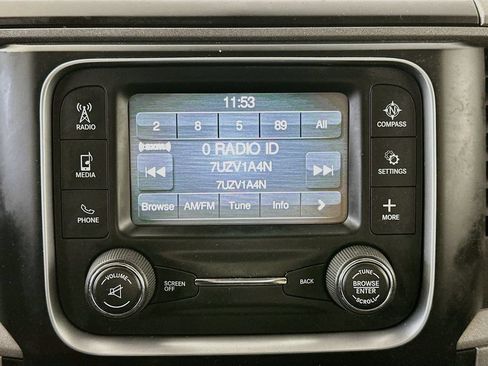 Used 2015 RAM 1500 Express AWD/4WD image 17
