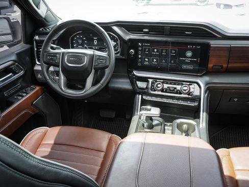 Used 2024 GMC Sierra 1500 Denali Ultimate AWD/4WD image 28