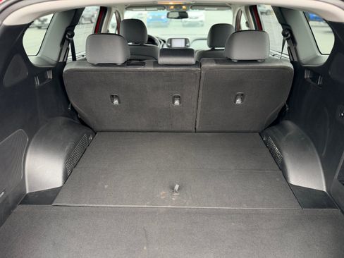 Used 2019 Hyundai Santa Fe SEL image 9