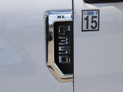 Used 2022 Ford F350 XL w/ Power Equipment Group image 46