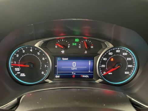 Used 2022 Chevrolet Equinox LS w/ LS Convenience Package image 11