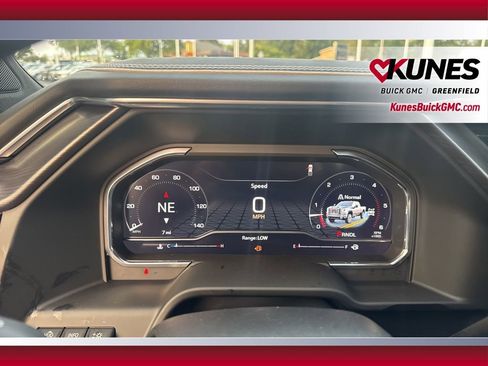 New 2025 GMC Sierra 3500 Denali Ultimate image 22