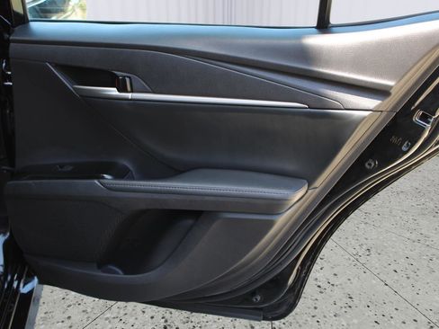 Used 2025 Toyota Camry XLE FWD image 37
