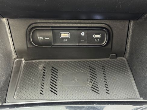 Used 2023 Kia Sportage EX image 25