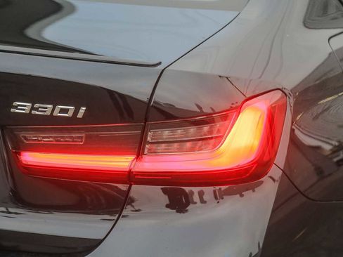 New 2026 BMW 330i Sedan w/ M Sport Package image 7