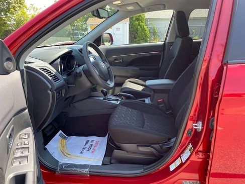 New 2025 Mitsubishi Outlander Sport ES image 12