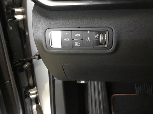 New 2026 GMC Terrain AT4 w/ Convenience Package III image 41