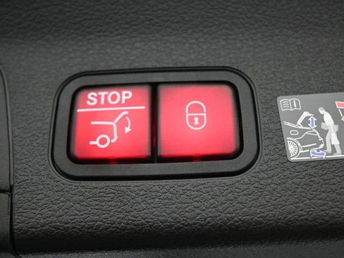 New 2026 Mercedes-Benz GLS 450 4MATIC image 27