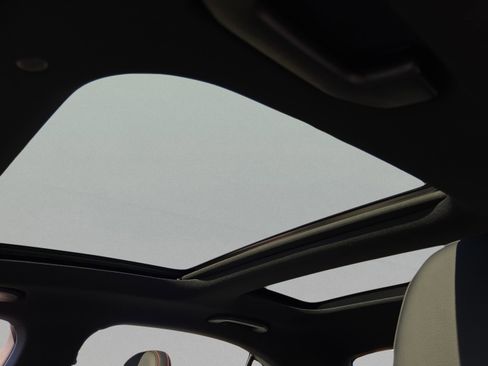 New 2026 Mercedes-Benz C 43 AMG 4MATIC Sedan image 11