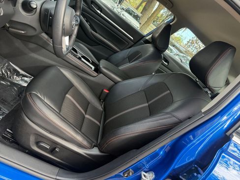 Used 2025 Nissan Altima 2.5 SR image 22