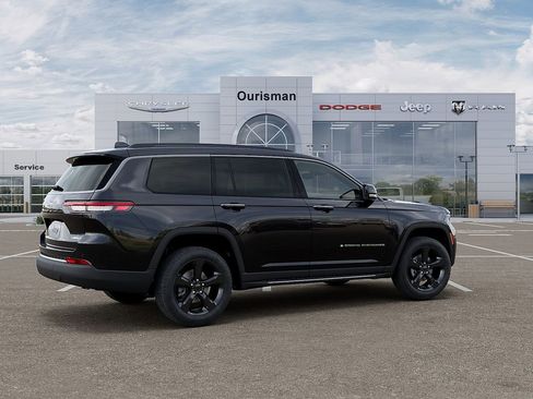 New 2026 Jeep Grand Cherokee L Limited AWD/4WD image 4