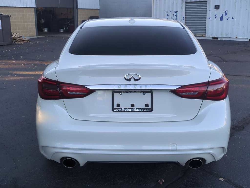 Used 2018 INFINITI Q50 Luxe w/ Essential Package (3.0T Luxe) AWD/4WD image 5