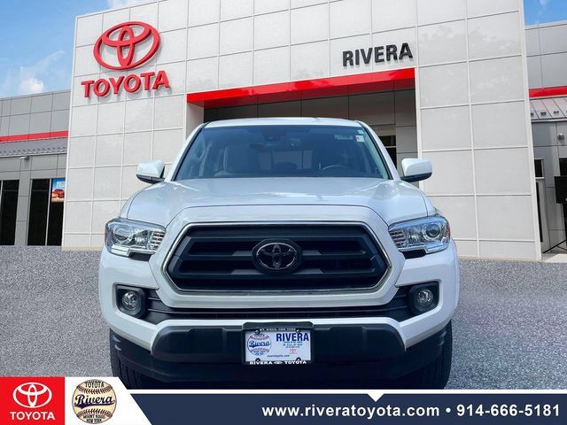 Used 2023 Toyota Tacoma SR5 AWD/4WD image 2