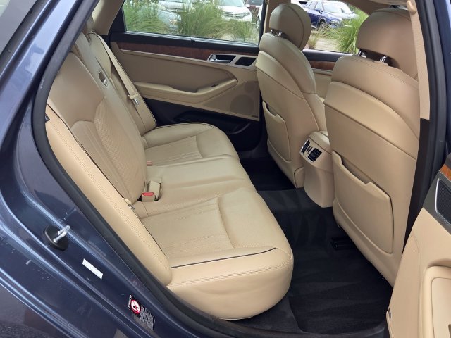 Used 2015 Hyundai Genesis 3.8 w/ Option Group 04 RWD image 18