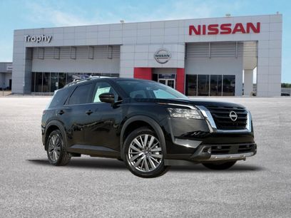 New 2025 Nissan Pathfinder SL w/ SL Premium Package
