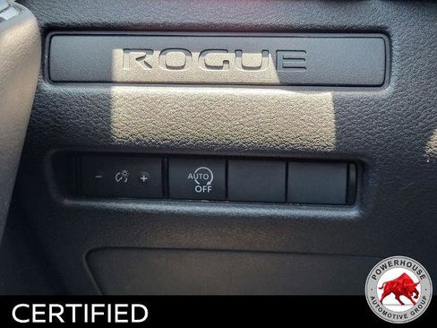 Used 2024 Nissan Rogue S FWD image 25