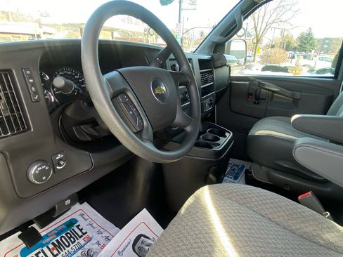Used 2025 Chevrolet Express 2500 Extended w/ Communications Package image 15