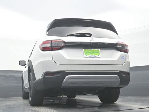 Certified 2025 Honda Pilot EX-L image 28