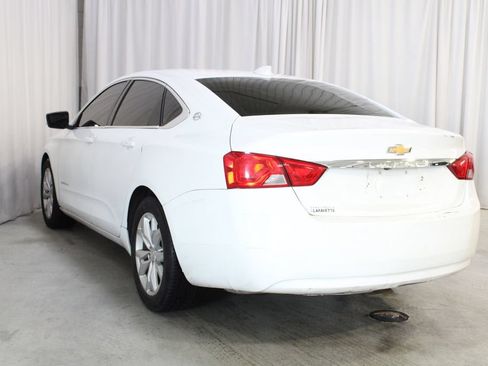 Used 2018 Chevrolet Impala LT FWD image 23