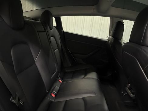 Used 2023 Tesla Model 3 Standard Range RWD image 18
