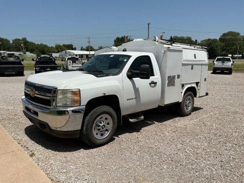 Used 2014 Chevrolet Silverado 3500 W/T RWD image 1