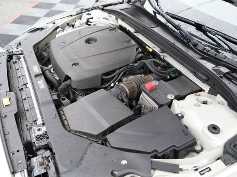 Used 2019 Volvo S60 T6 R-Design image 95