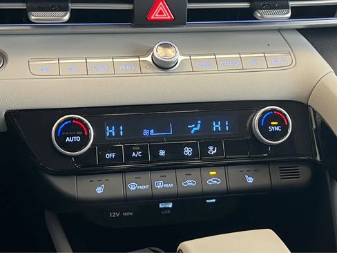 New 2026 Hyundai Elantra Limited image 37