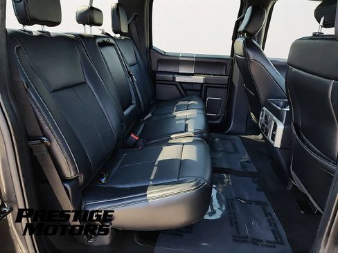 Used 2019 Ford F150 Lariat w/ Equipment Group 502A Luxury AWD/4WD image 31