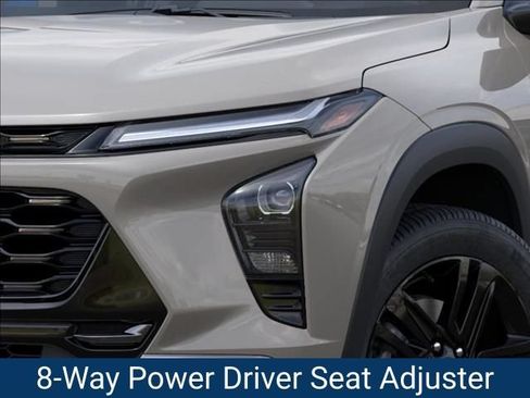 New 2026 Chevrolet Trax ACTIV w/ Sunroof Package FWD image 11