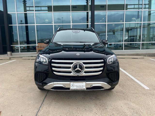 Used 2025 Mercedes-Benz GLS 450 4MATIC image 2