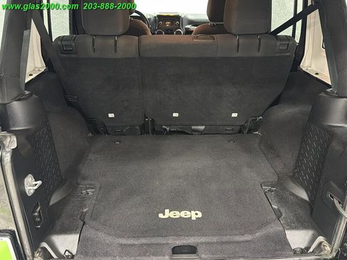 Used 2015 Jeep Wrangler Unlimited Sport w/ Quick Order Package 24S AWD/4WD image 15