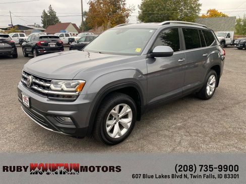 Used 2018 Volkswagen Atlas SE image 3