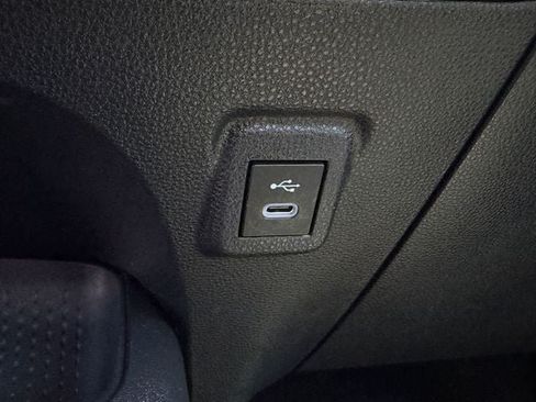 Used 2025 Toyota Corolla LE FWD image 19