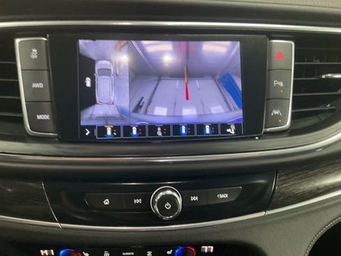 Used 2020 Buick Enclave Avenir w/ Avenir Technology Package image 9