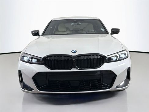Used 2026 BMW 330i Sedan w/ M Sport Package RWD image 2