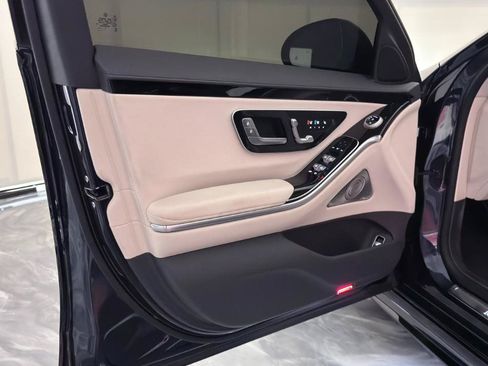Used 2022 Mercedes-Benz S 500 4MATIC image 17