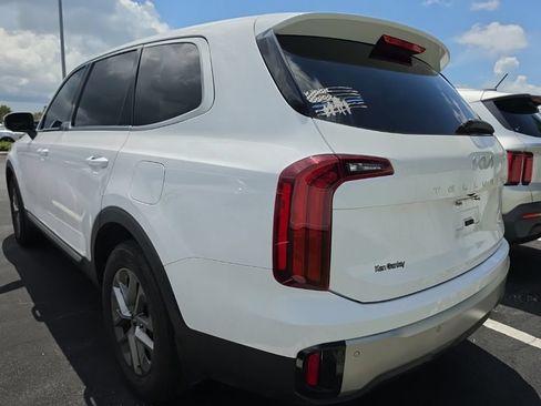 Used 2023 Kia Telluride LX FWD image 11