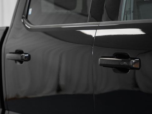 Certified 2023 Ford F150 Lariat w/ Equipment Group 502A High image 21