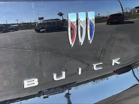 Used 2024 Buick Encore GX Preferred FWD image 31